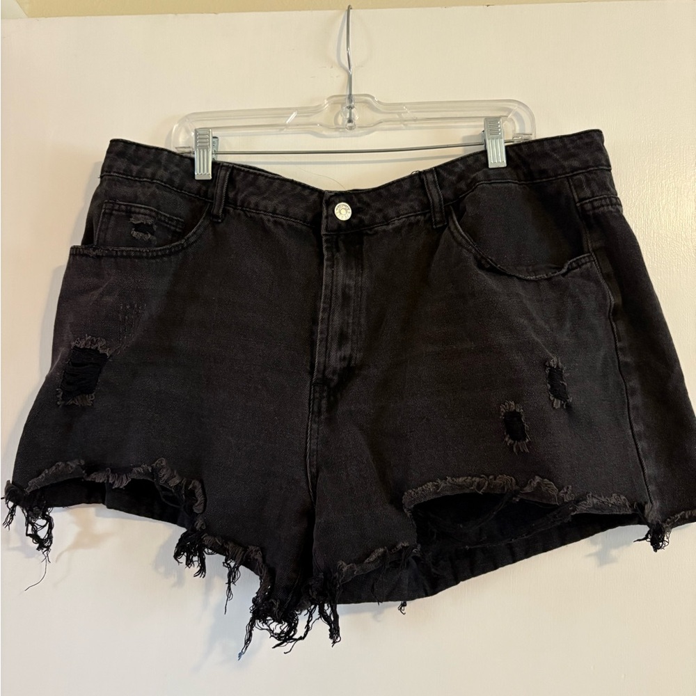 SHEIN Black Distressed Jean Shorts